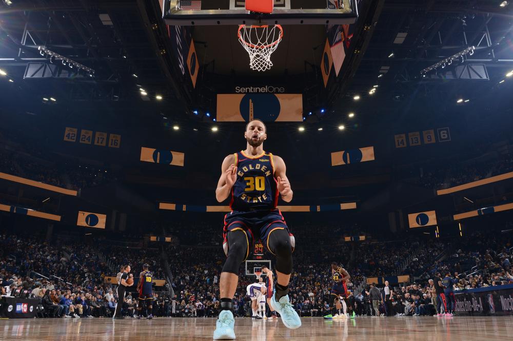 更强调教练 更强调教练