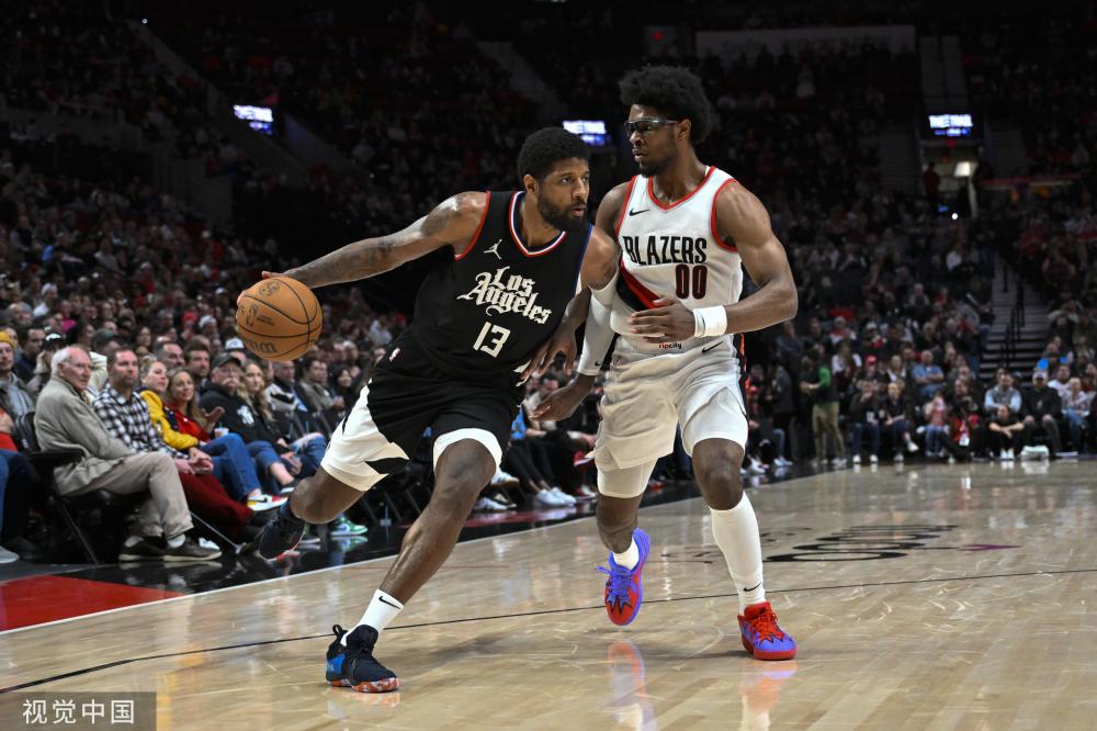 件背后的影 件背后的影