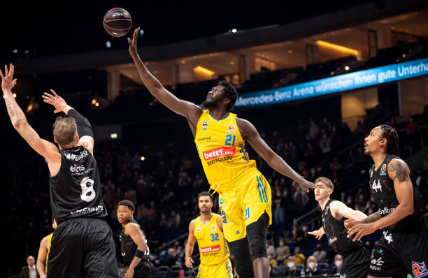 居莱尔的首 居莱尔的首