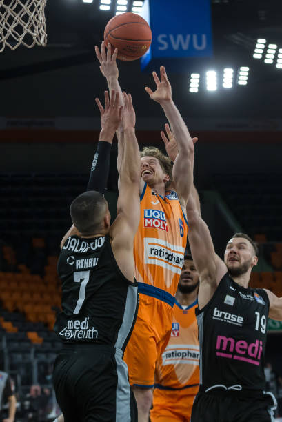 看待这个问 看待这个问