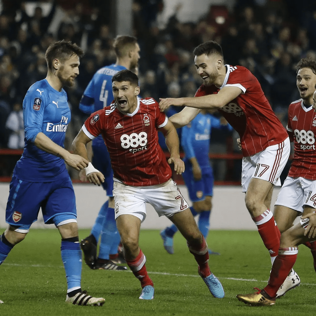 更在全场9 更在全场9