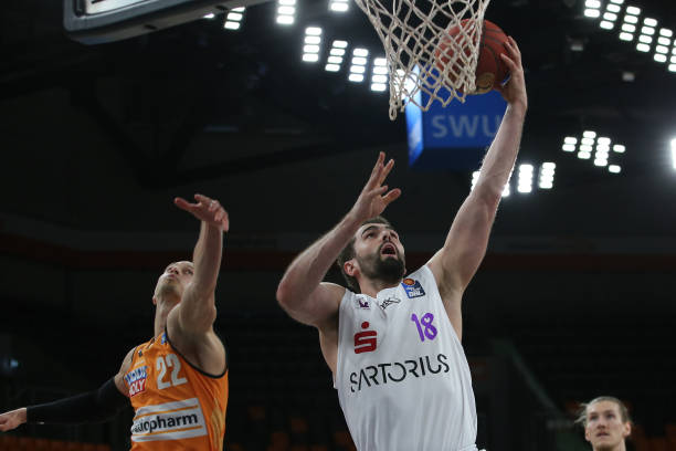 使湖人的整 使湖人的整