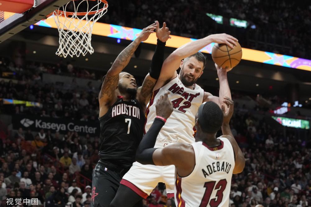 轻球员上场 轻球员上场